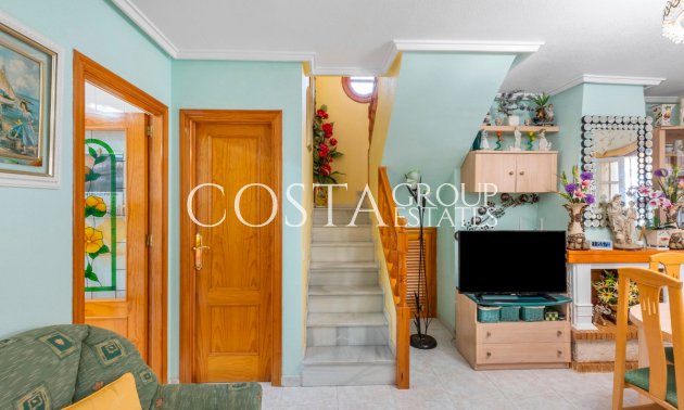 Revente - Villa -
Torrevieja - Torrevieja Centro