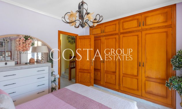 Revente - Villa -
Torrevieja - Torrevieja Centro