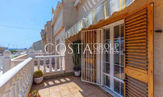 Revente - Villa -
Torrevieja - Torrevieja Centro