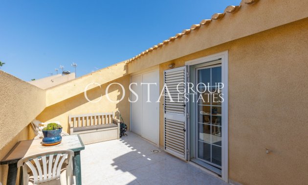 Revente - Villa -
Torrevieja - Torrevieja Centro