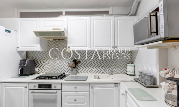 Resale - Apartments -
Torrevieja - Playa del Cura