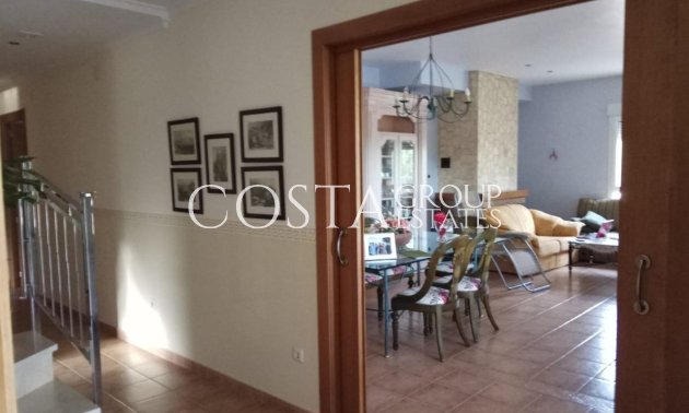 Revente - Villa -
Yecla - Yecla Centro