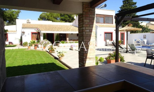 Resale - Villa -
Orihuela - Lomas de Cabo Roig