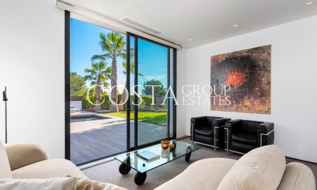 Resale - Villa -
Orihuela - Las Colinas Golf