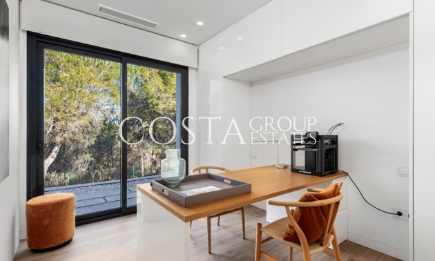 Resale - Villa -
Orihuela - Las Colinas Golf