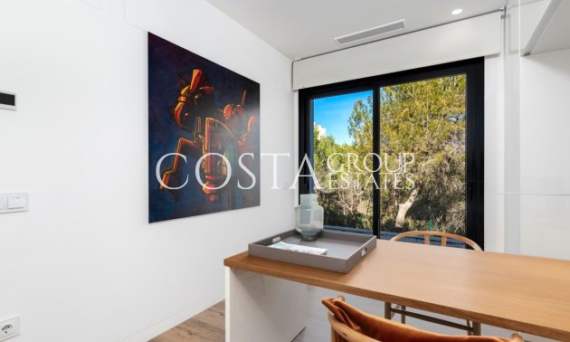 Resale - Villa -
Orihuela - Las Colinas Golf