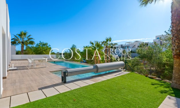 Resale - Villa -
Orihuela - Las Colinas Golf