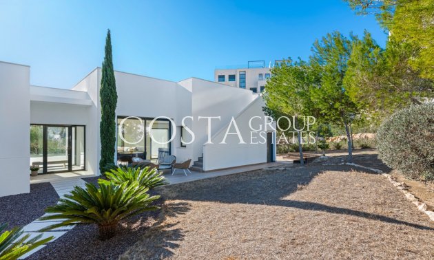 Resale - Villa -
Orihuela - Las Colinas Golf
