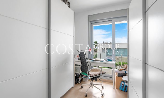 Wiederverkauf - Villa -
Orihuela - Vista Bella Golf