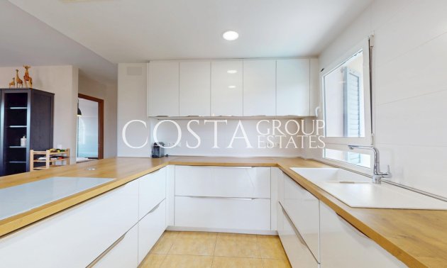 Odsprzedaż - Willa -
Orihuela - La Zenia