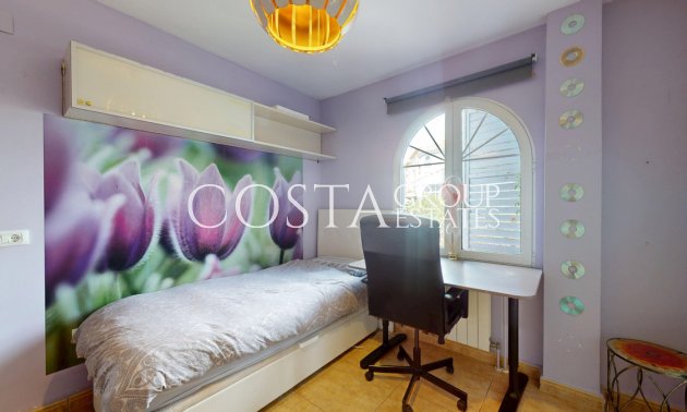 Odsprzedaż - Willa -
Orihuela - La Zenia