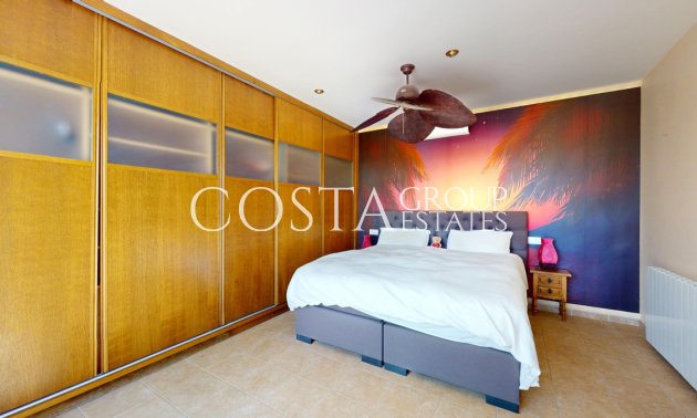 Odsprzedaż - Willa -
Orihuela - La Zenia