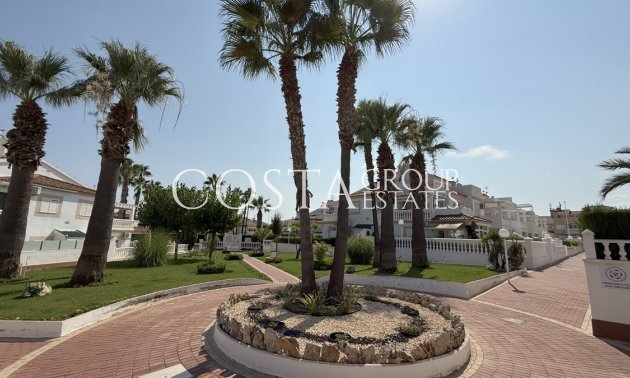 Herverkoop - Apartments -
Orihuela - La Zenia