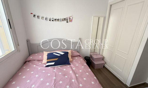 Odsprzedaż - Willa -
Orihuela - La Zenia