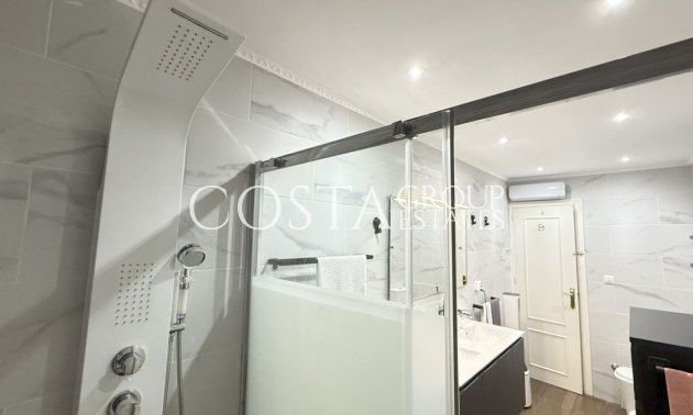 Odsprzedaż - Willa -
Orihuela - La Zenia