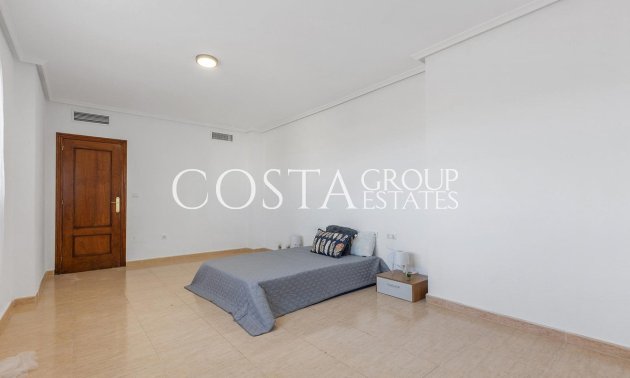 Revente - Villa -
Rojales - Rojales Centro