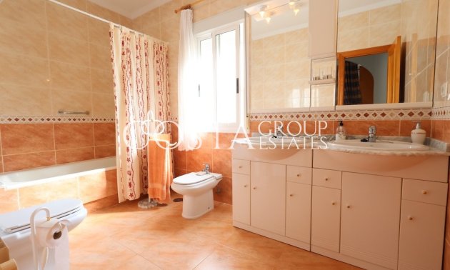 Wiederverkauf - House -
Orihuela - Los Balcones