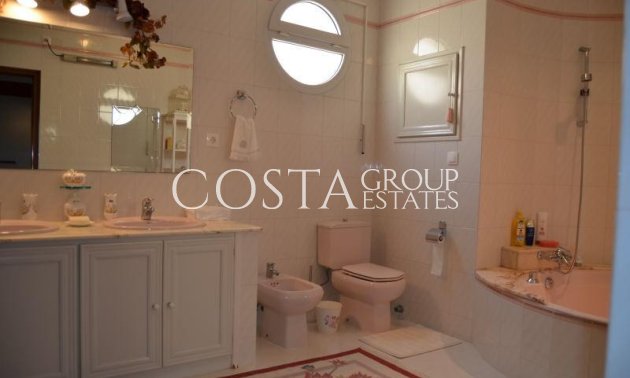 Resale - Villa -
Orihuela - Dehesa de Campoamor