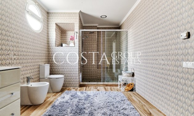 Herverkoop - Villa -
Orihuela - Dehesa de Campoamor