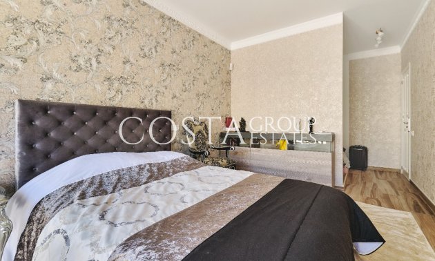 Herverkoop - Villa -
Orihuela - Dehesa de Campoamor