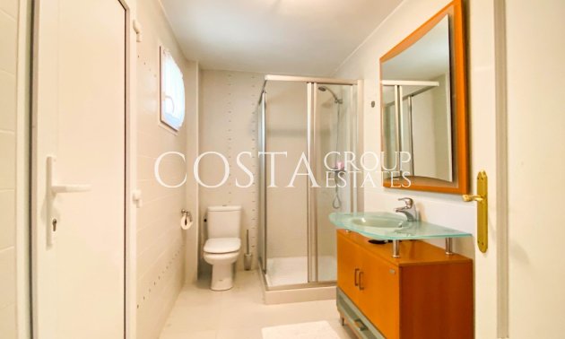 Herverkoop - Villa -
Orihuela - Villamartin