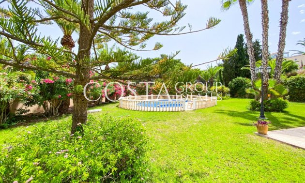 Herverkoop - Villa -
Orihuela - Villamartin