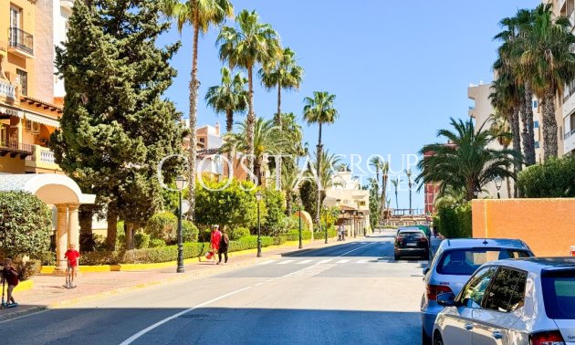 Herverkoop - Apartments -
Torrevieja - Torrevieja Centro