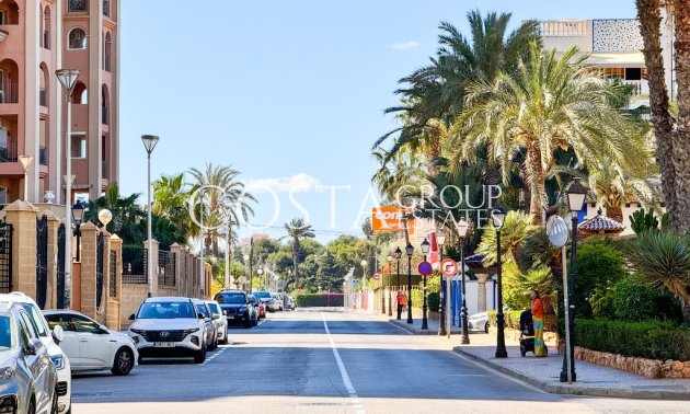 Herverkoop - Apartments -
Torrevieja - Torrevieja Centro