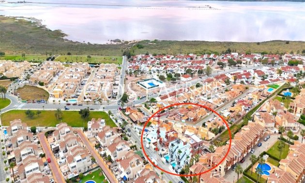 Revente - Villa -
Torrevieja - Torrevieja Centro