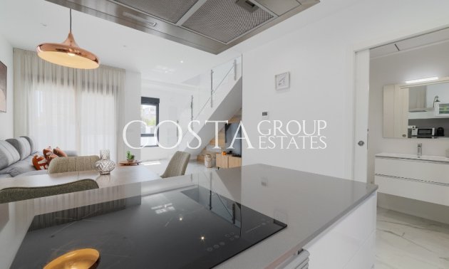 Revente - Villa -
Torrevieja - Torrevieja Centro