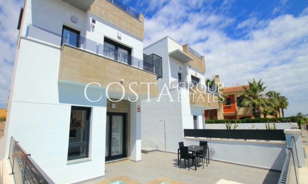 Revente - Villa -
Torrevieja - Torrevieja Centro