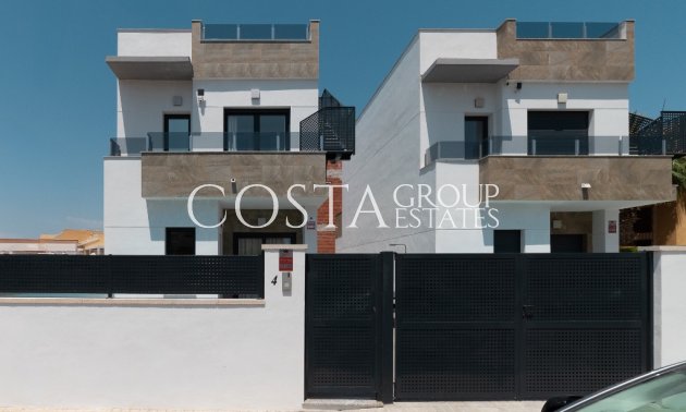 Revente - Villa -
Torrevieja - Torrevieja Centro