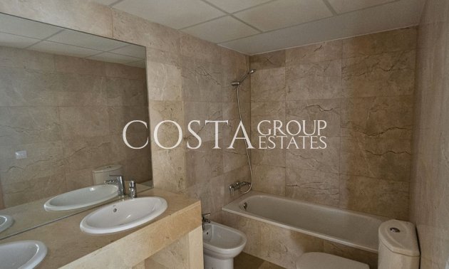 Resale - Apartments -
Orihuela - Campoamor R-5