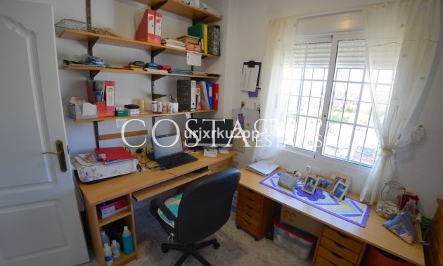 Herverkoop - Huis -
Torrevieja - Torrevieja Centro