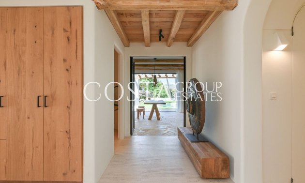 Resale - Villa -
Benissa - Benissa Centro