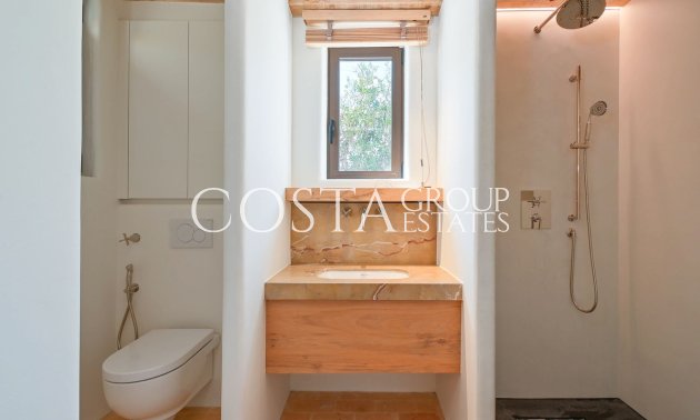 Resale - Villa -
Benissa - Benissa Centro