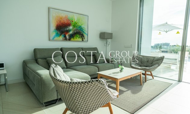 Herverkoop - Villa -
Orihuela - Las Colinas Golf