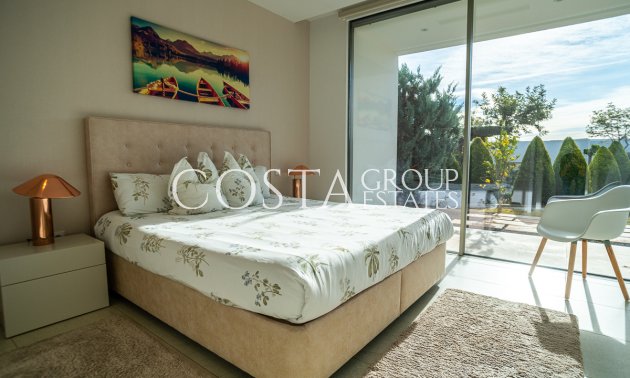 Herverkoop - Villa -
Orihuela - Las Colinas Golf