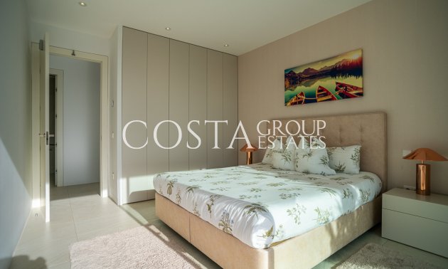 Herverkoop - Villa -
Orihuela - Las Colinas Golf