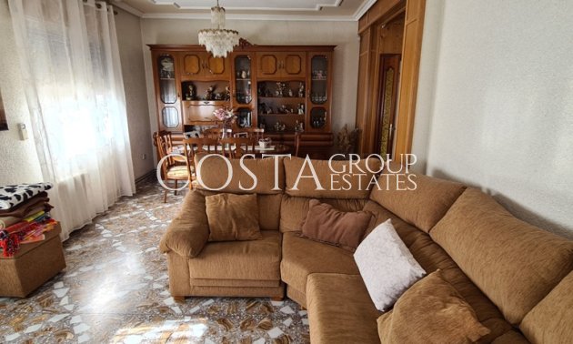 Resale - Villa -
Orihuela - La Matanza