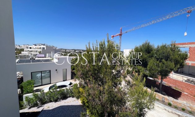 Wiederverkauf - Villa -
Orihuela - Las Colinas Golf