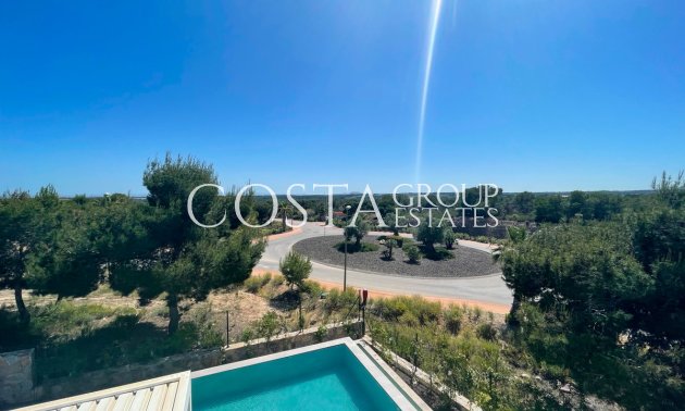 Wiederverkauf - Villa -
Orihuela - Las Colinas Golf