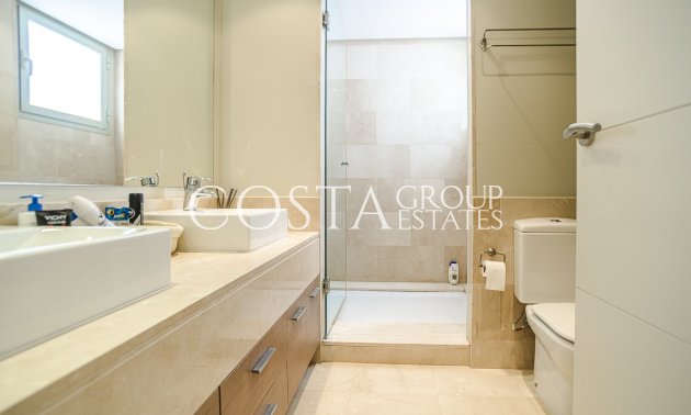 Revente - Villa -
Orihuela - Las Colinas Golf