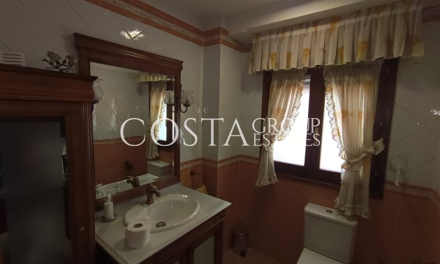 Resale - Villa -
Lorca - Lorca Centro