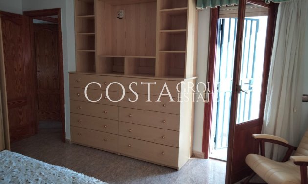 Wiederverkauf - Villa -
Aguilas - Águilas Centro