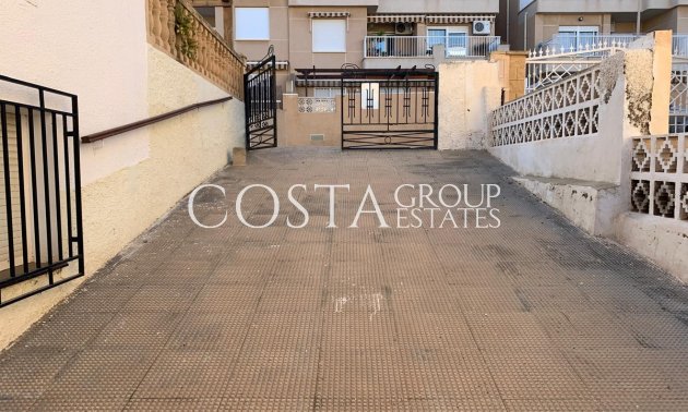 Wiederverkauf - Villa -
Aguilas - Águilas Centro