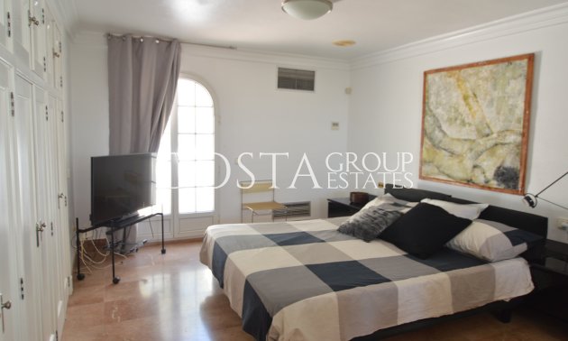 Herverkoop - Villa -
Torrevieja - Torrevieja Centro