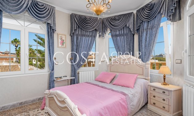 Odsprzedaż - Willa -
Orihuela - Playa Flamenca