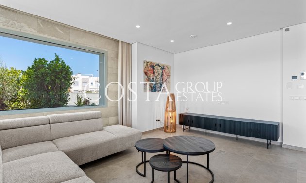 Revente - Villa -
Benijofar