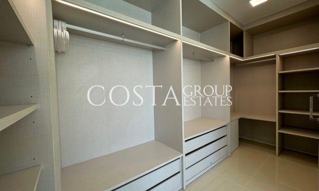 Resale - Villa -
San Miguel de Salinas - San Miguel de Salinas Centro